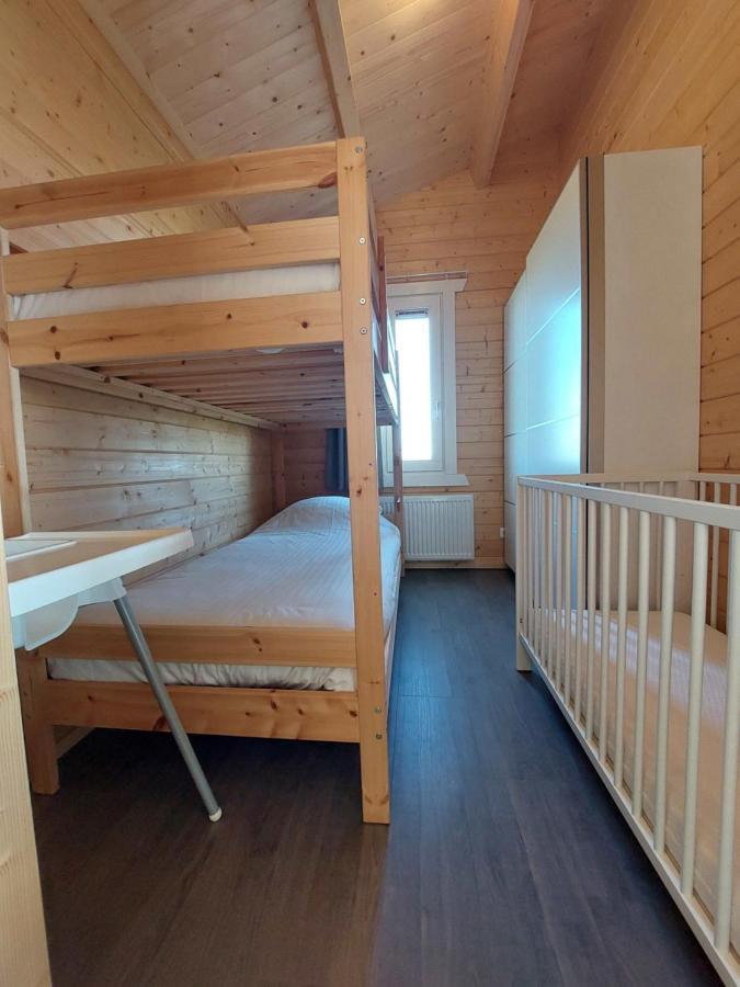 Vakantiehuisje Vlakbij Leeuwarden, Swichumer Pleats Extérieur photo
