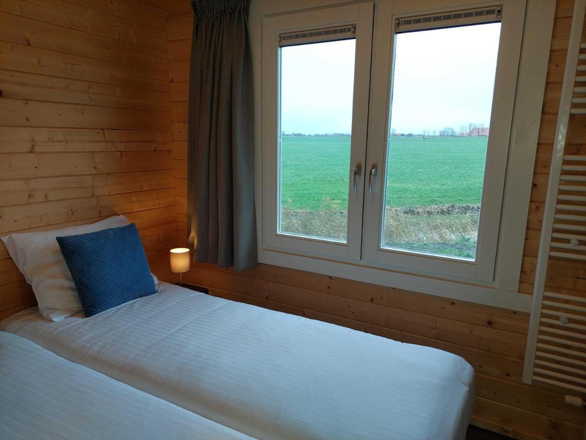 Vakantiehuisje Vlakbij Leeuwarden, Swichumer Pleats Extérieur photo